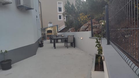 Apartment Pape Apartment in Makarska