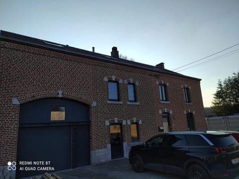 Balade en amoureux au calme Apartment in Wallonia, Belgium