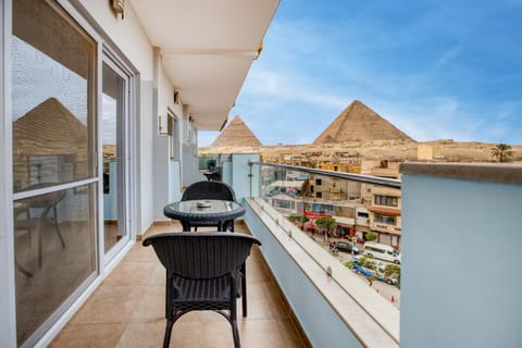 View (from property/room), Balcony/Terrace