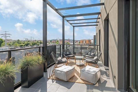 View (from property/room), Balcony/Terrace