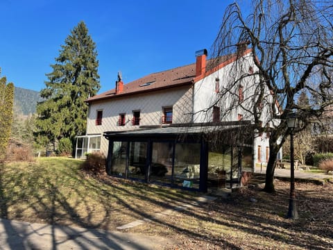 Ferme des Jonquilles 15p - billard, PS4, salle de sport House in Gérardmer