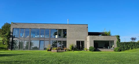 Facade/entrance, Garden, Garden view