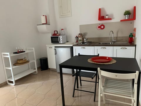 Living room, microwave, kitchen