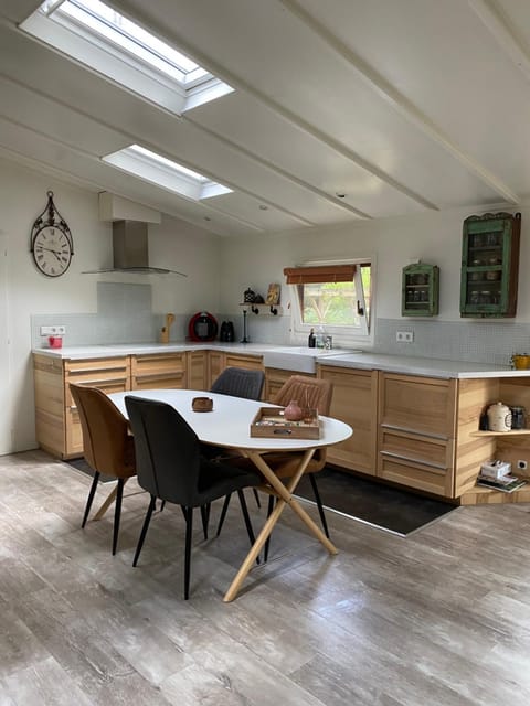 Chalet de kleine Eekhoorn House in North Brabant (province)