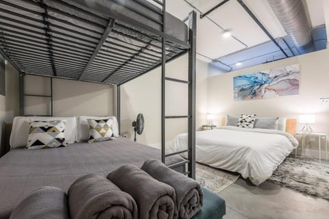 Heart of Traverse City AC Beach ADA Compliant Downtown Apartment in Traverse City