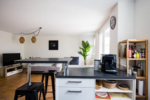 TV and multimedia, Coffee/tea facilities