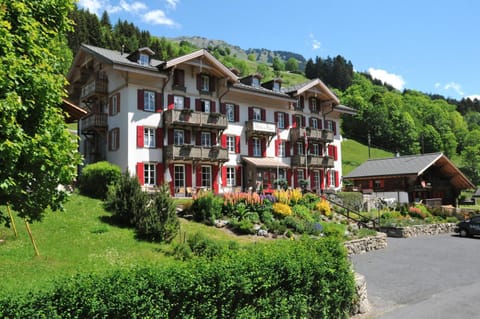 Natural landscape, Activities, Summer, Garden, Mountain view
