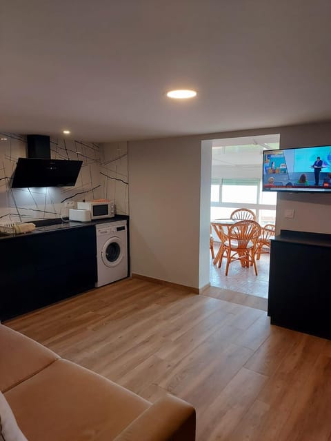 Kitchen or kitchenette, Living room, Bedroom