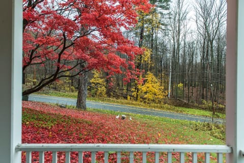 Restored 1881 Farm House House in Lenox