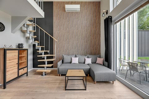 View (from property/room), Living room, Seating area