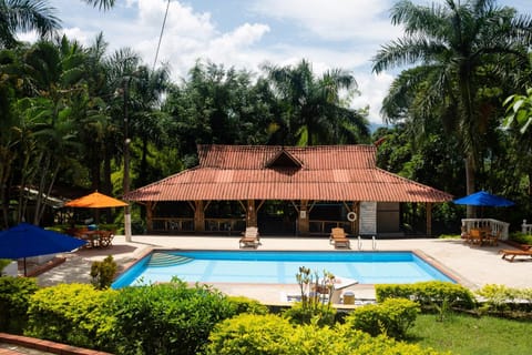 Swimming pool