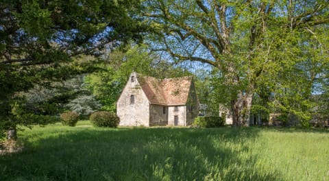 Manoir des Etrichets Bed and Breakfast in Centre-Val de Loire