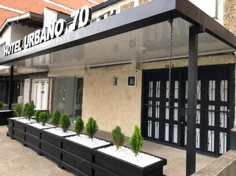 Facade/entrance