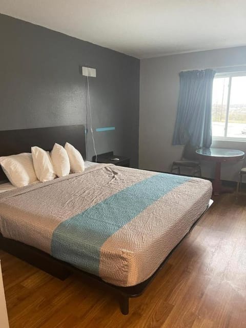 TROYINN&SUITES Hotel in Illinois