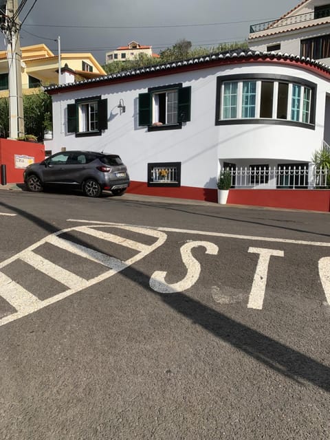 Property building, Parking