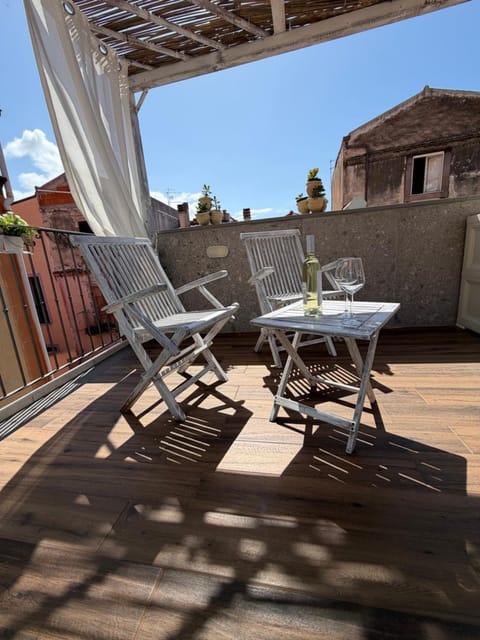 Regnos Altos boutique rooms Love hotel in Bosa