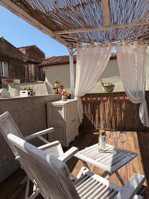 Regnos Altos boutique rooms Love hotel in Bosa