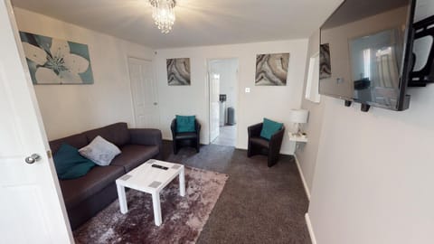 Marina House Apartment in Hull