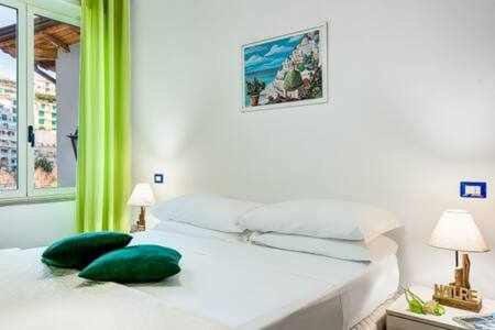 GOCCE VILLAS - Joes Flat 1 Modern Apartment in Sorrento