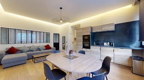 Kitchen or kitchenette, Living room, Dining area