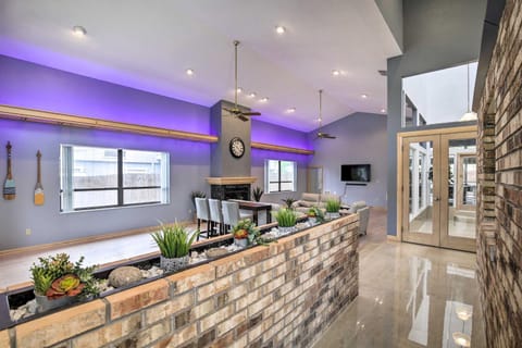 Huge Home with Pool Table Near St Pete Beach! House in Seminole