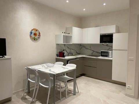 Flower Apartments Apartment in Bardolino