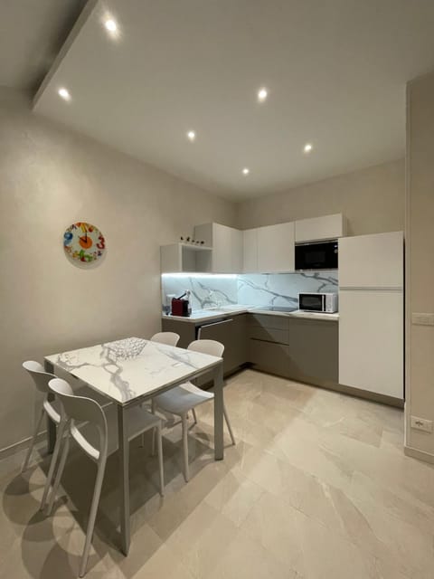 Flower Apartments Apartment in Bardolino