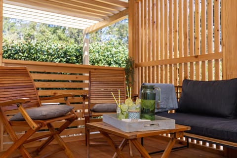 Coffee/tea facilities, Balcony/Terrace