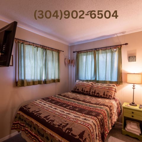 Summit 108B 3BR,Sunset views, FreeParking Apartment in Snowshoe