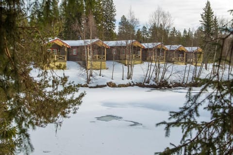 Property building, Facade/entrance, Winter