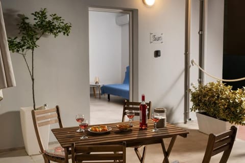 "SEA AND SUN"- Sun maisonette House in Agia Marina