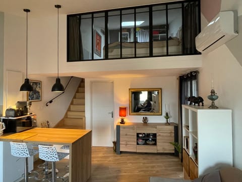 Kitchen or kitchenette, Living room, Lounge or bar, kitchen