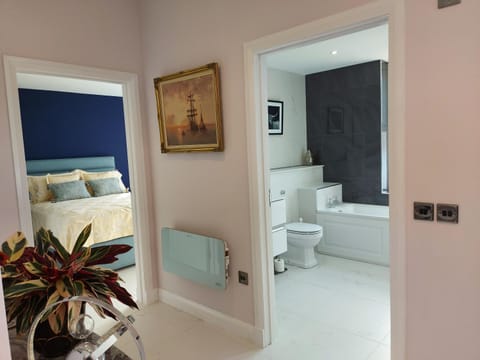 Toilet, Bed, Bathroom, Bedroom