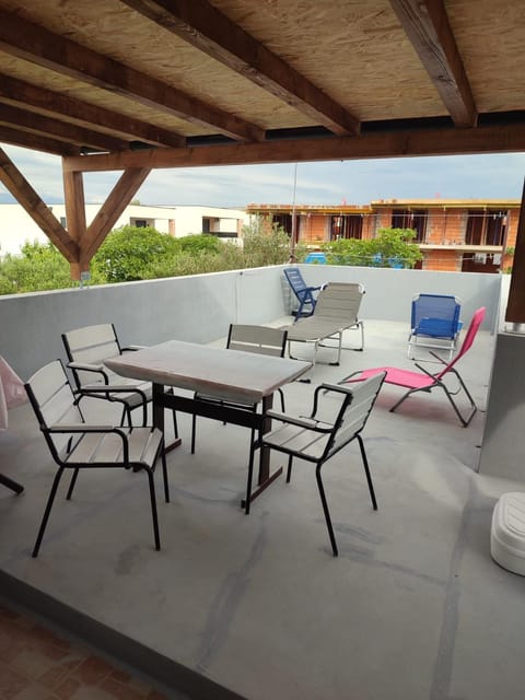 Balcony/Terrace, Seating area