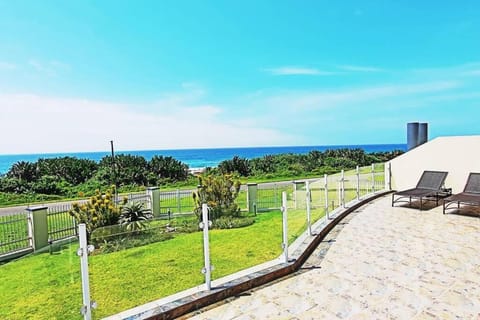 Sea view, sunbed