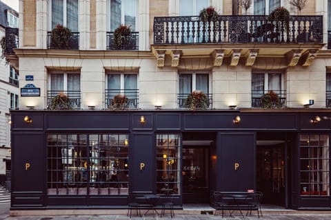 Property building, Facade/entrance