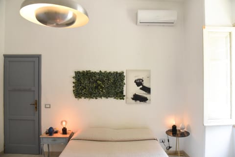 Bed, Bedroom, air conditioner, air conditioner