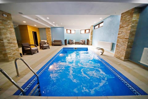 Sauna, Swimming pool, Swimming pool