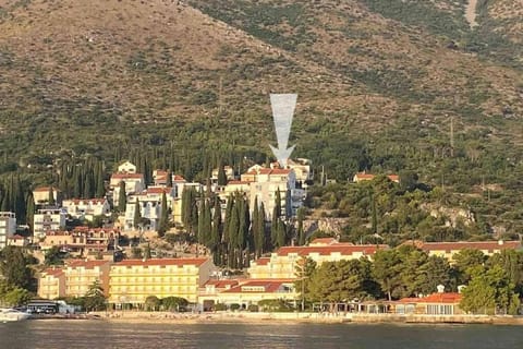 Deluxe Apartment Unique-With Private Heated Pool Apartment in Cavtat