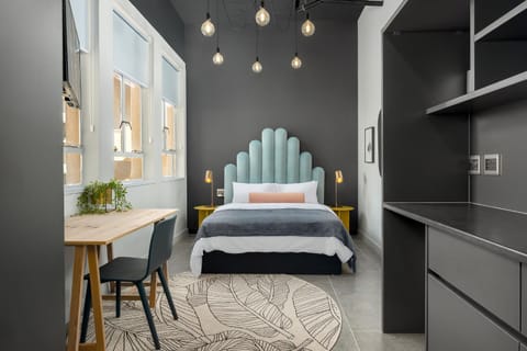 Bed, Photo of the whole room