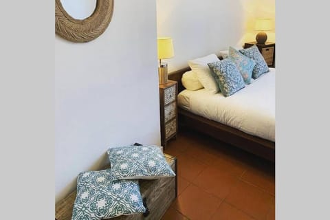 Decorative detail, Bedroom
