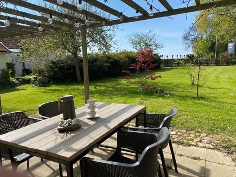 Patio, Garden