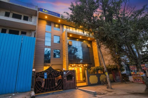Property building, Facade/entrance