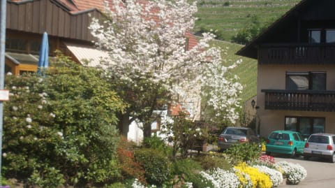 Property building, Garden view, Area and facilities