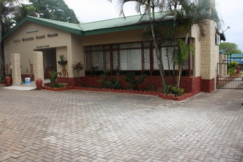 Property building, Day
