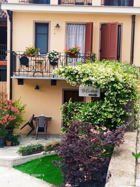 Property building, Property building, Spring, Day, Garden, View (from property/room), Balcony/Terrace, Garden view