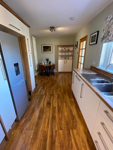 Parker House Beach & Golf Portrush Free parking House in Northern Ireland