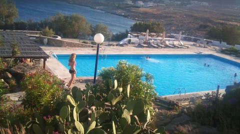 Pool view, Swimming pool