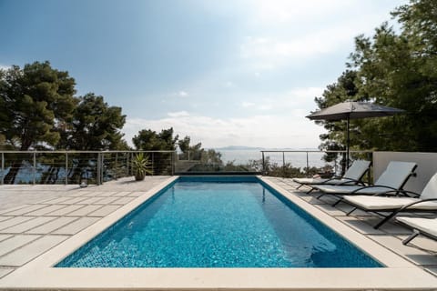 Day, Summer, On site, Pool view, Sea view, Swimming pool, Location
