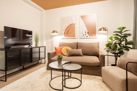 Communal lounge/ TV room, Living room